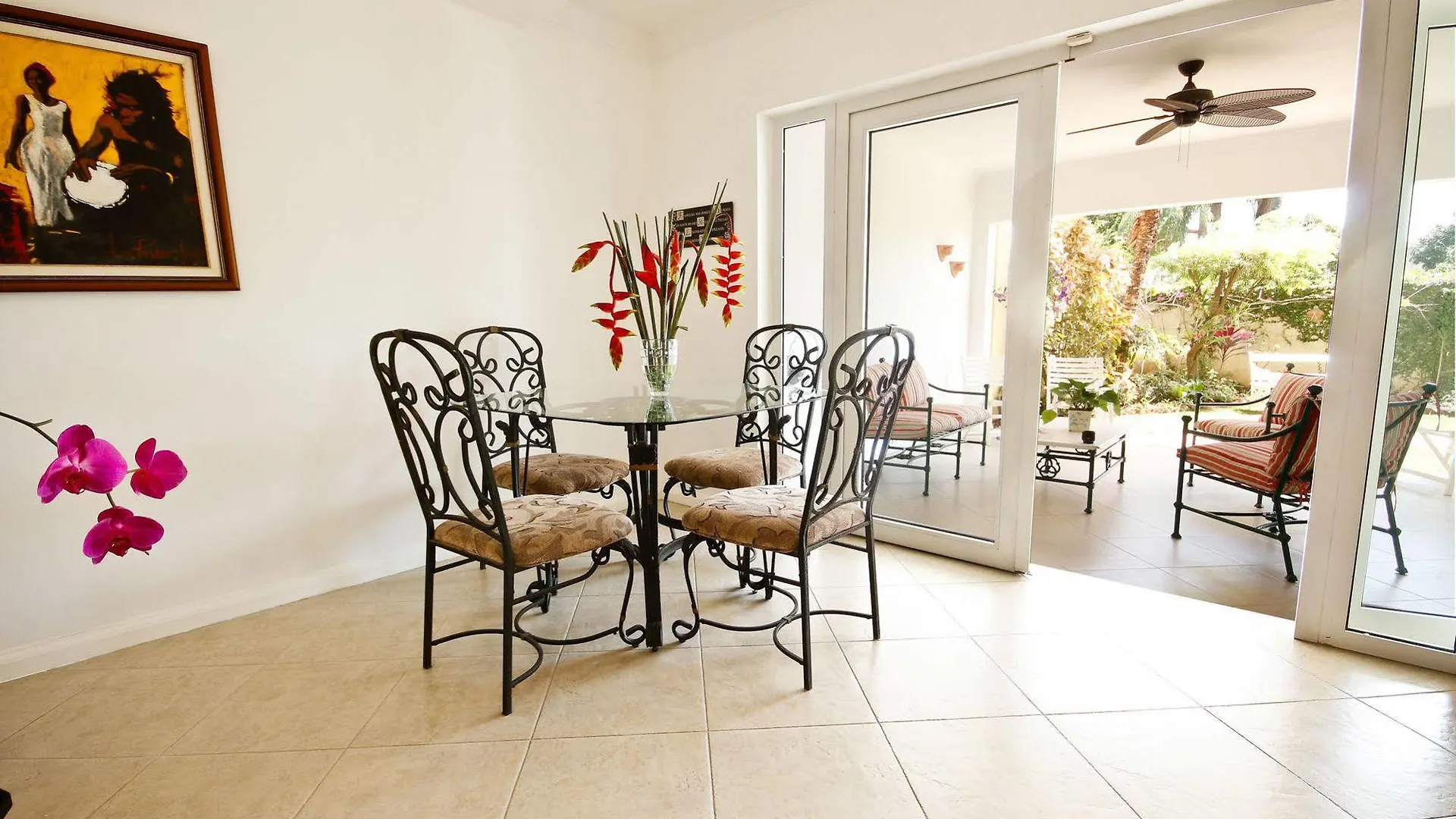 קינגסטון Exquisite Guest Apartments Cattleya