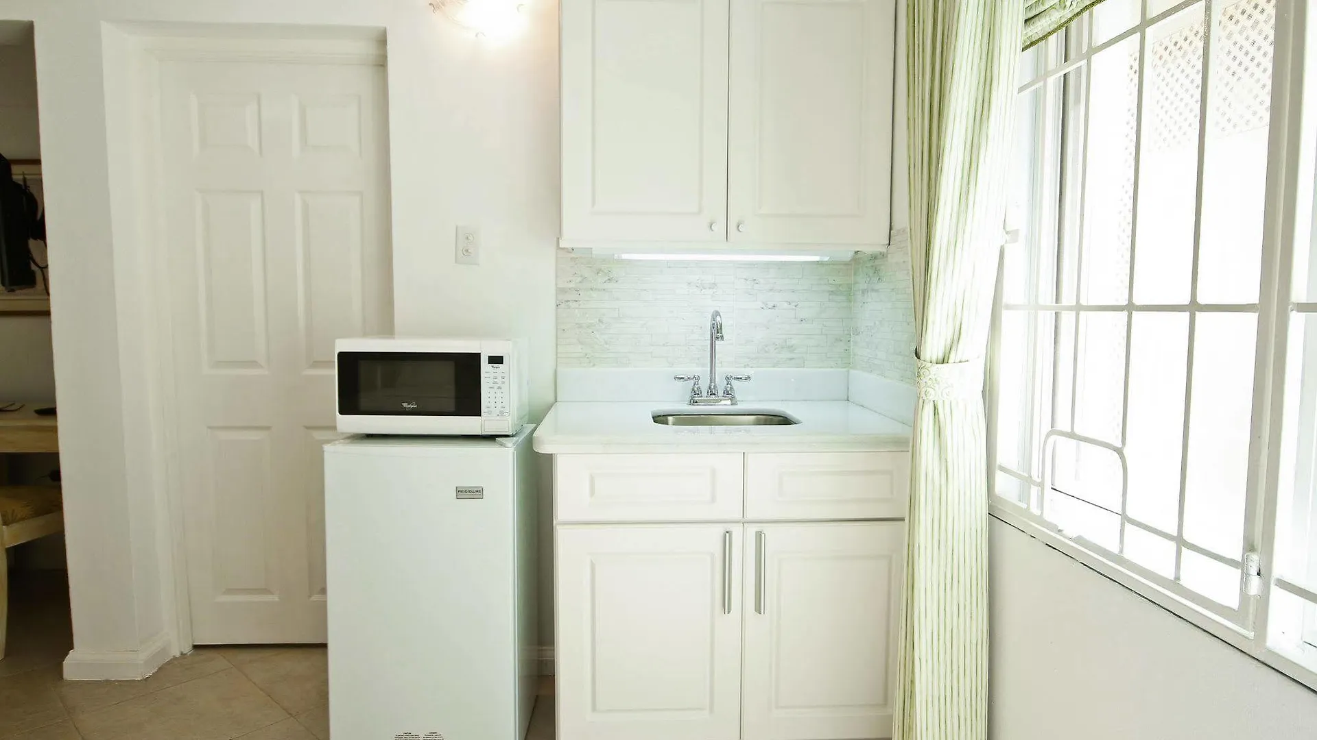 קינגסטון Exquisite Guest Apartments Cattleya ג'מייקה